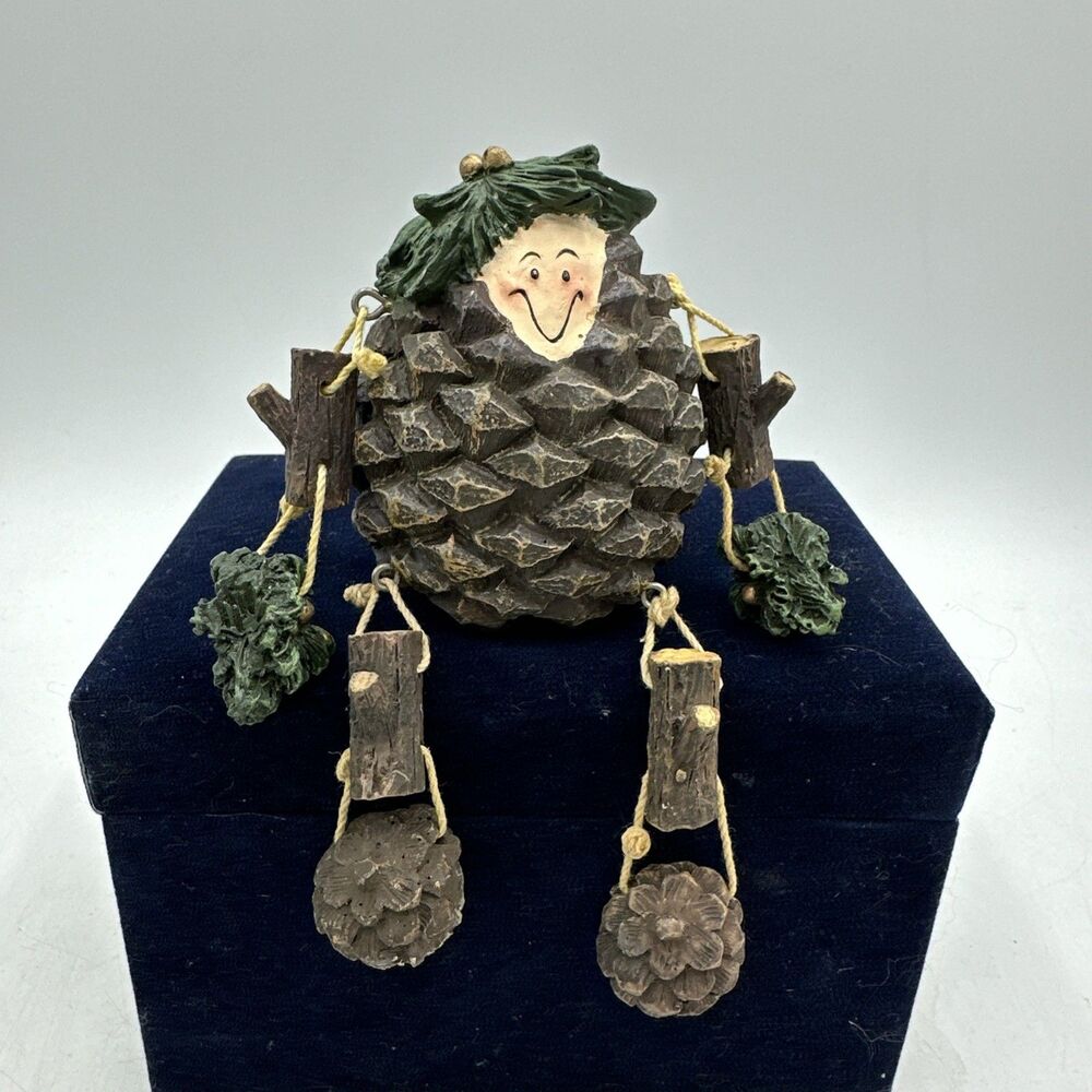 Shelf Sitter Pine Cone Acorn Pinecone Anthropomorphic Resin Collections Etc